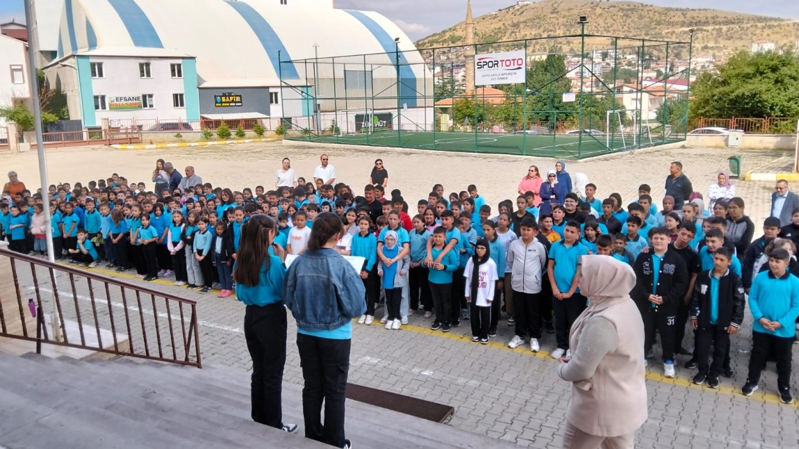Okulumuzda İlköğretim Haftası Kutlamaları